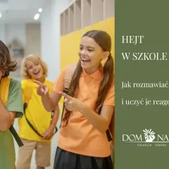 Dziecko zakrywa twarz, podczas gdy inne śmieją się i wskazują palcami. Obraz symbolizuje hejt w szkole i potrzebę rozmowy z dziećmi o tym, jak reagować.