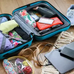 Co spakować na wycieczkę szkolną? Kompletna lista rzeczy