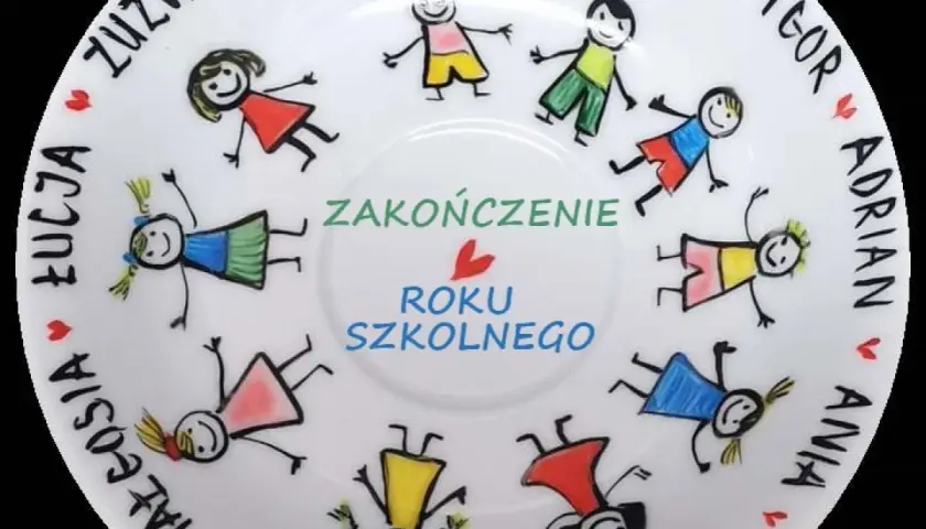 Prezent dla wychowawczyni: 50+ pomysłów, które zachwycą!