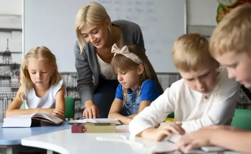 Rada pedagogiczna a wychowawca - Zwiększ swój wpływ na klasę!
