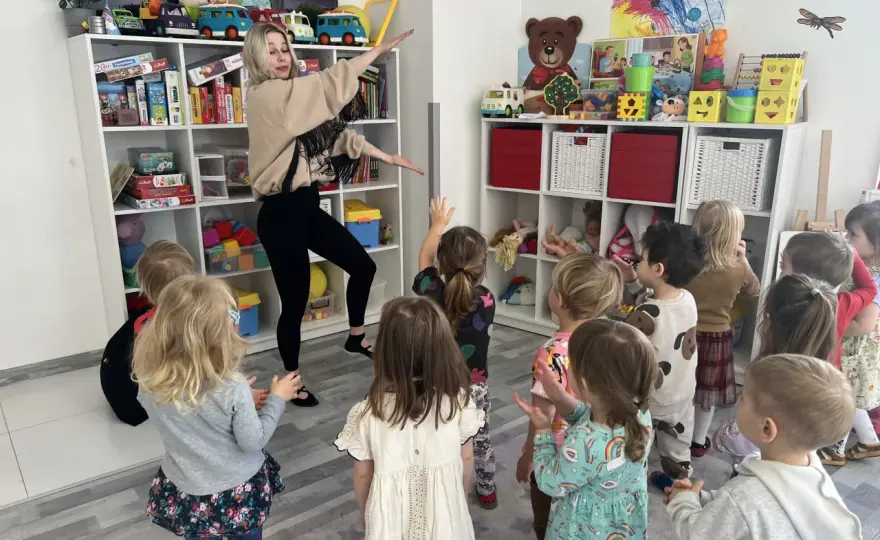 Rytmika w przedszkolu - Co naprawdę daje dziecku?