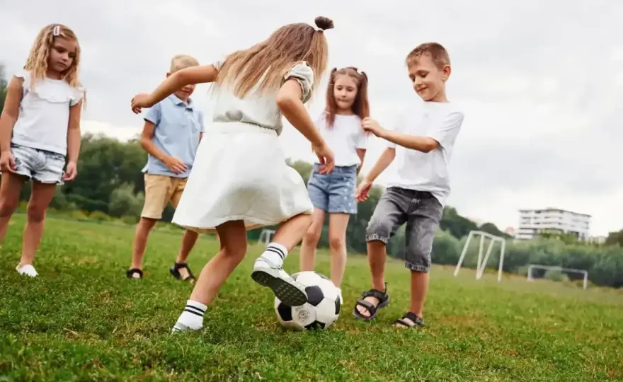 Ruch to zdrowie dziecka - Ile aktywności dziennie?